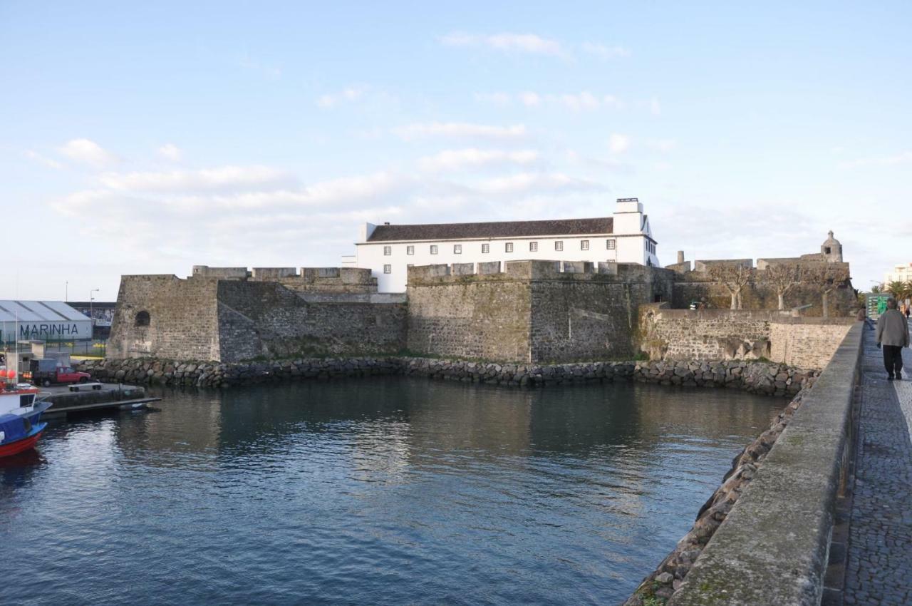 2 Towers Apartment Ponta Delgada Dış mekan fotoğraf
