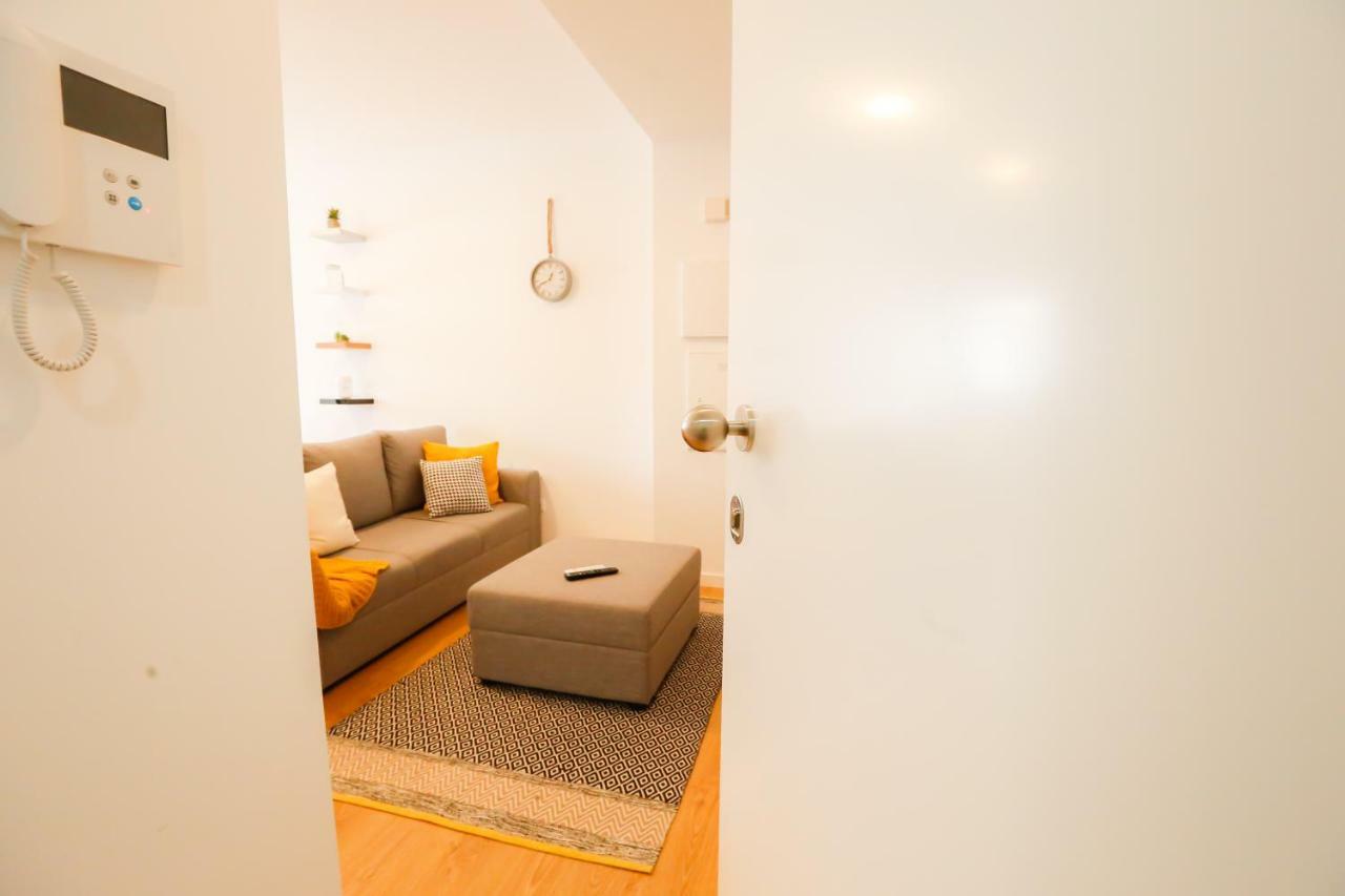 2 Towers Apartment Ponta Delgada Dış mekan fotoğraf