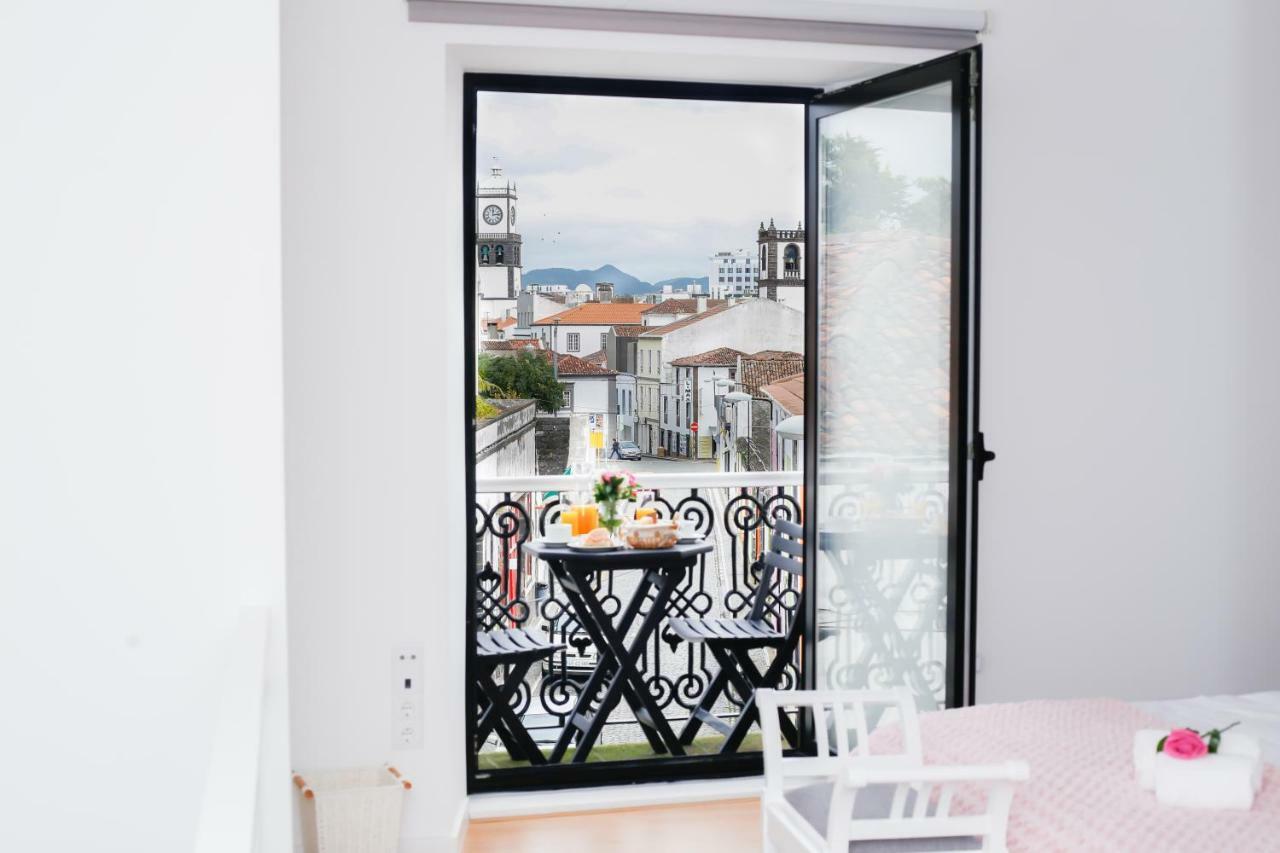 2 Towers Apartment Ponta Delgada Dış mekan fotoğraf
